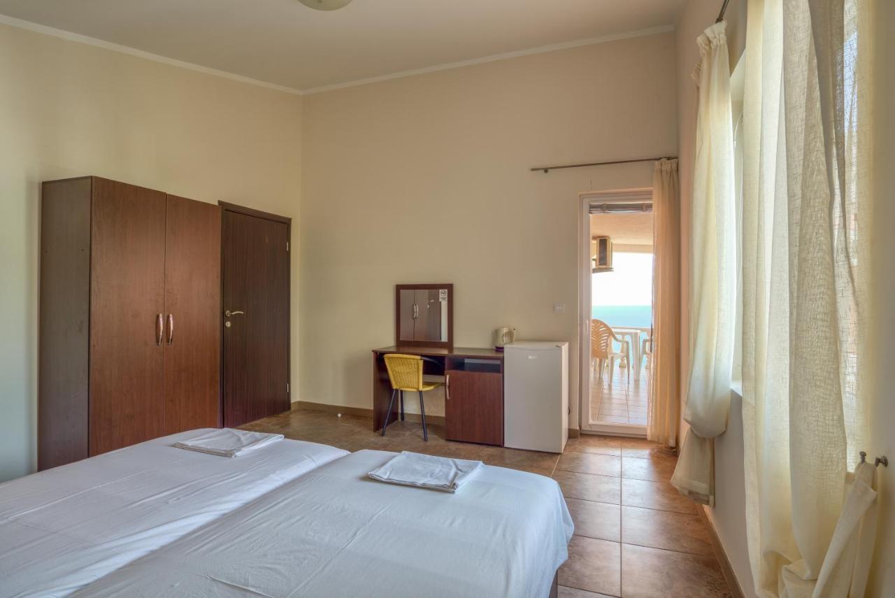 Apartmani Bronhi Sutomore Buitenkant foto